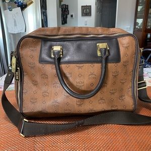 MCM messenger/laptop bag